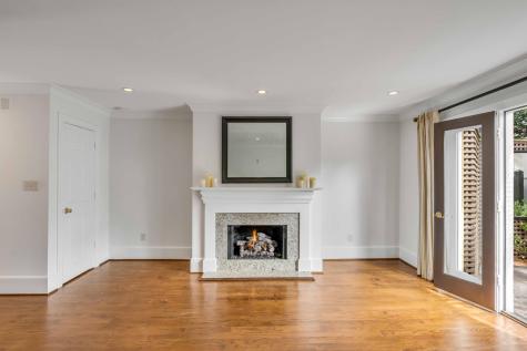 16 Logan Street Charleston SC 29401
