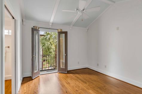 16 Logan Street Charleston SC 29401