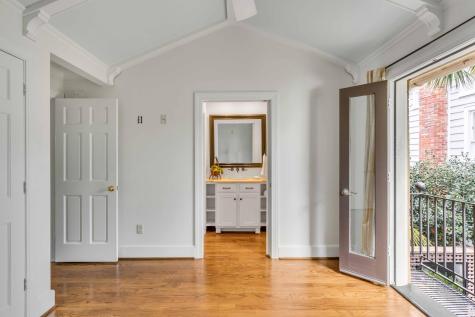 16 Logan Street Charleston SC 29401