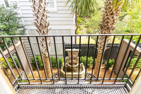 16 Logan Street Charleston SC 29401