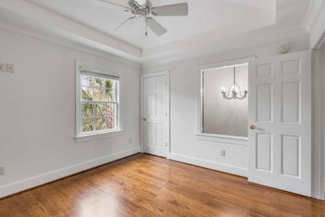 16 Logan Street Charleston SC 29401