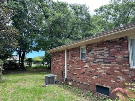 1056 Yorktown Drive Charleston SC 29412