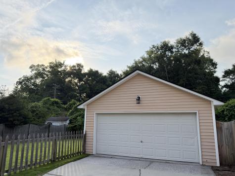 1423 Swamp Fox Lane Charleston SC 29412