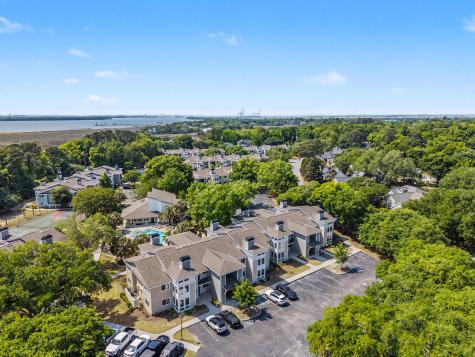 271 Alexandra Drive Mount Pleasant SC 29464