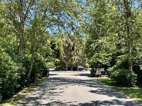 252 Howle Avenue Charleston SC 29412