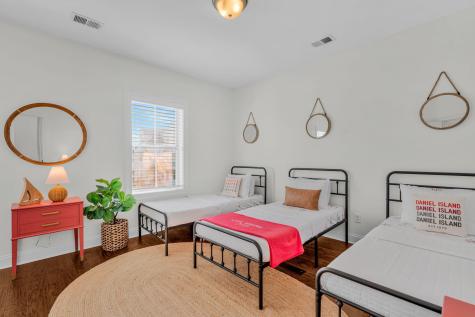1876 Village Crossing Drive Charleston SC 29492