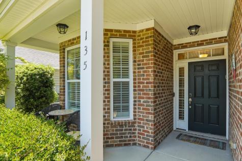 135 Brutus Lane Summerville SC 29485