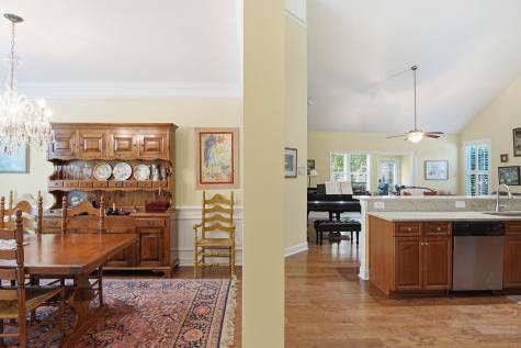 135 Brutus Lane Summerville SC 29485