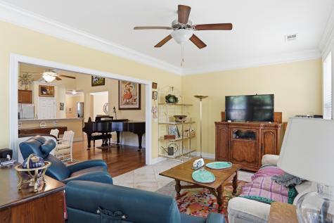 135 Brutus Lane Summerville SC 29485
