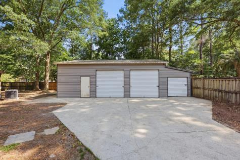 307 Canaberry Circle Summerville SC 29483