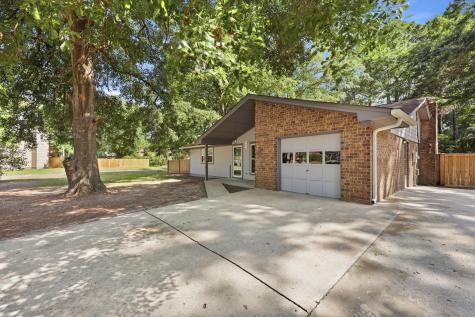 307 Canaberry Circle Summerville SC 29483