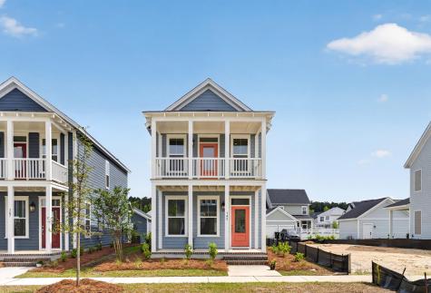 745 Blueway Avenue Summerville SC 29486