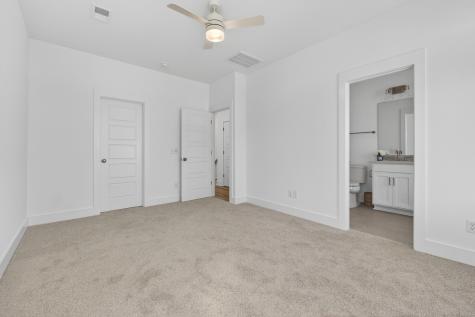 745 Blueway Avenue Summerville SC 29486