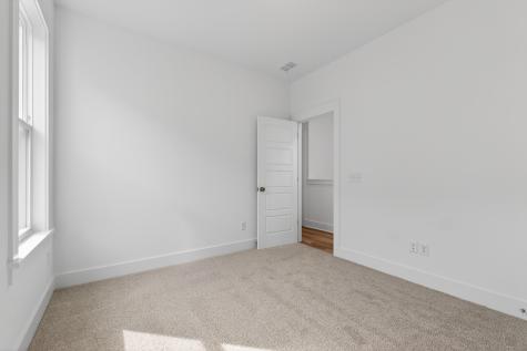 745 Blueway Avenue Summerville SC 29486