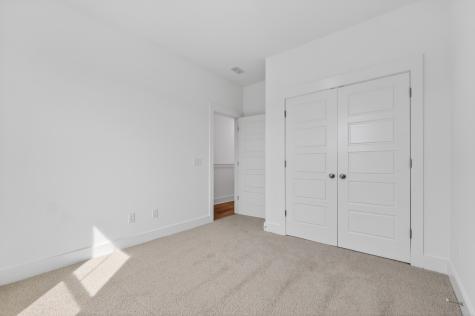 745 Blueway Avenue Summerville SC 29486