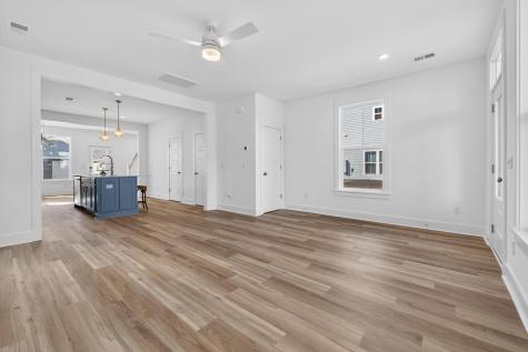 745 Blueway Avenue Summerville SC 29486