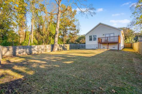1522 N Avalon Circle Charleston SC 29407