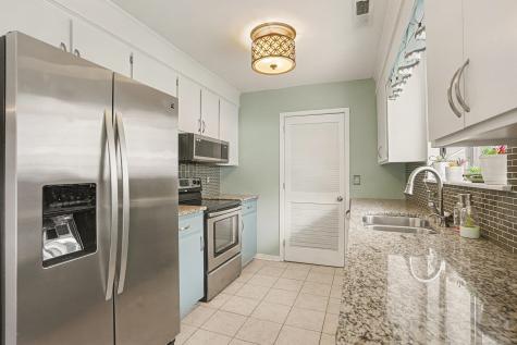 1131 Daffodil Lane Mount Pleasant SC 29464