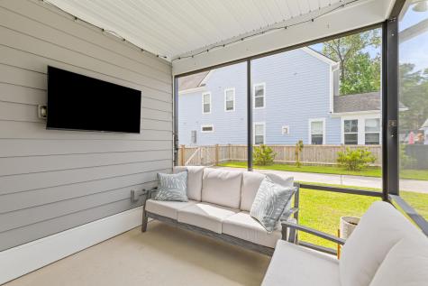 2073 Kemmerlin Street Johns Island SC 29455