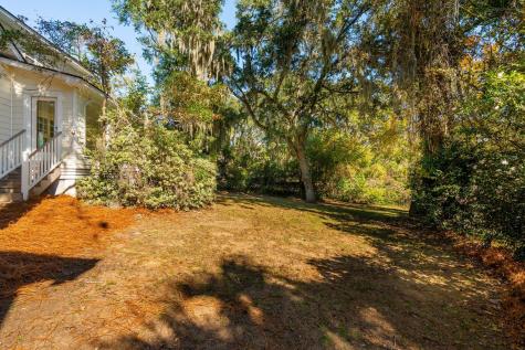 660 Ayers Drive Charleston SC 29412