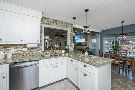 105 Dove Lane Summerville SC 29485