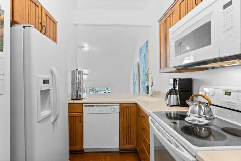1721 Live Oak Park Seabrook Island SC 29455