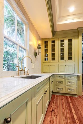173 Tradd Street Charleston SC 29401