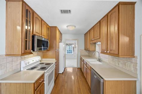 1037 Yeamans Hall Road Hanahan SC 29410