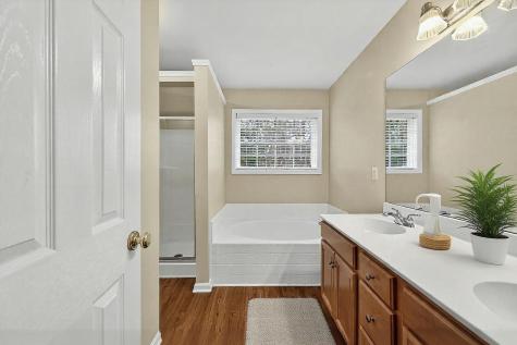 176 Thousand Oaks Circle Goose Creek SC 29445