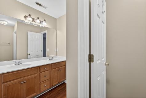 176 Thousand Oaks Circle Goose Creek SC 29445