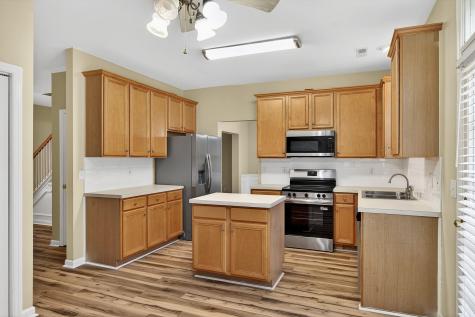 176 Thousand Oaks Circle Goose Creek SC 29445