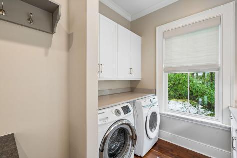 78 Halsey Boulevard Charleston SC 29401