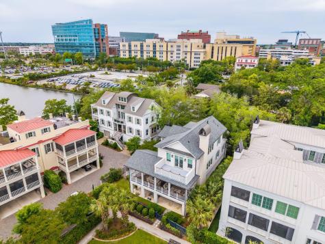 78 Halsey Boulevard Charleston SC 29401