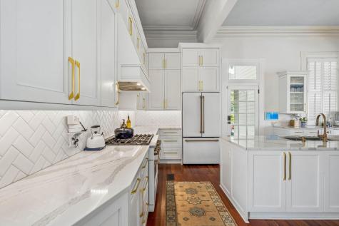 67 Warren Street Charleston SC 29403
