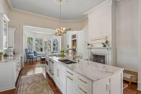 67 Warren Street Charleston SC 29403