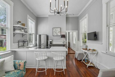 67 Warren Street Charleston SC 29403