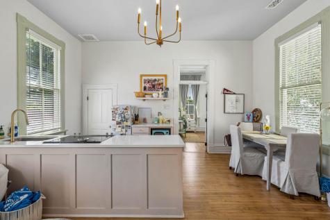 67 Warren Street Charleston SC 29403