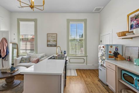 67 Warren Street Charleston SC 29403