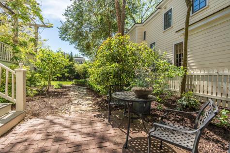 67 Warren Street Charleston SC 29403