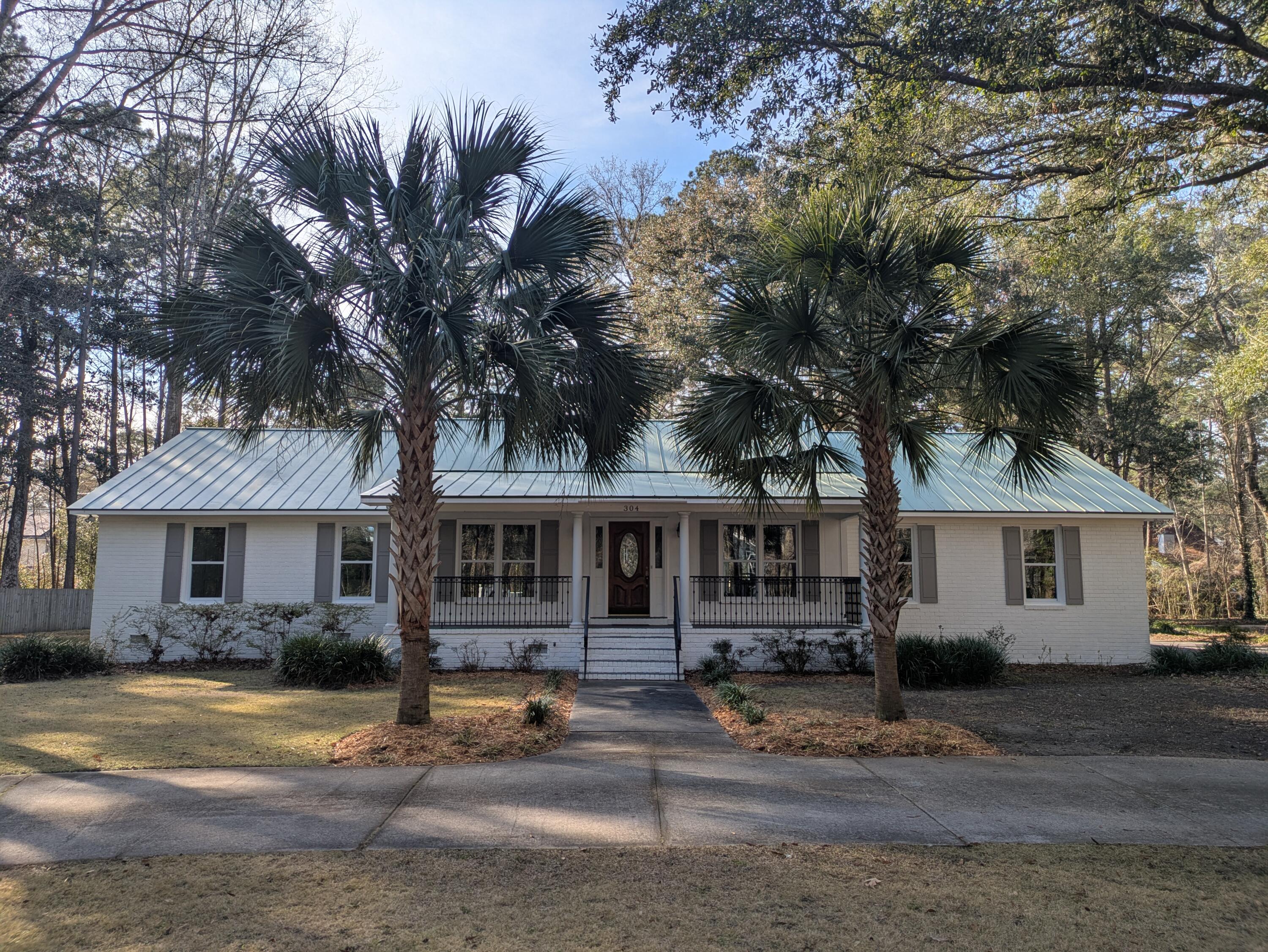 304 Woodland Drive Summerville SC 29485