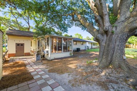 2111 Barbour Drive Charleston SC 29414