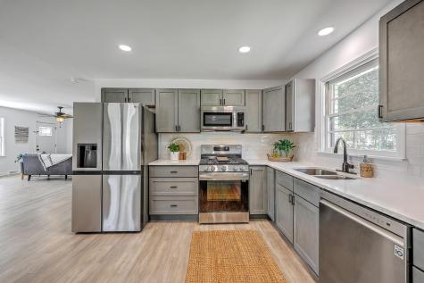 702 N Palmetto Street Summerville SC 29483