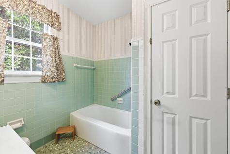 900 Naples Avenue Cayce SC 29033