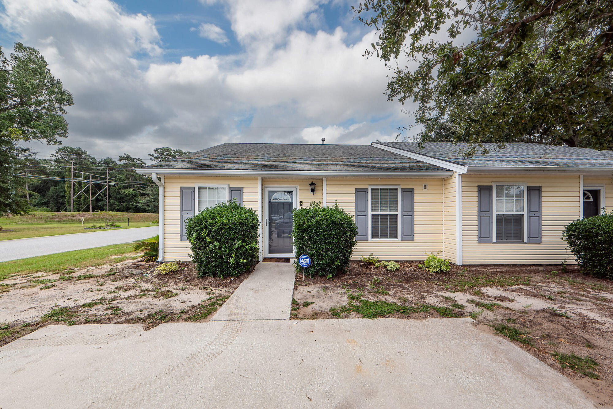1307 Apex Lane Charleston SC 29412