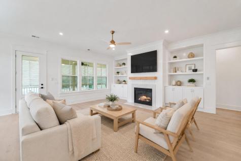 4715 Gold Cup Lane Hollywood SC 29449