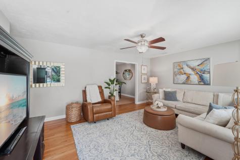 1551 Salisbury Street Charleston SC 29407