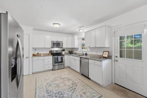 1551 Salisbury Street Charleston SC 29407