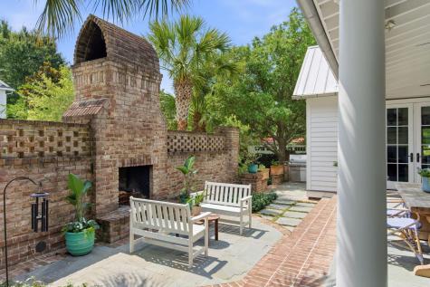 86 Iron Bottom Lane Charleston SC 29492