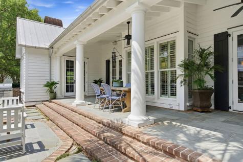 86 Iron Bottom Lane Charleston SC 29492