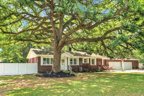 106 Edmund Road Goose Creek SC 29445
